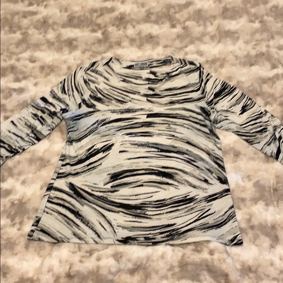 JM Collection Tops - Multi print blouse, 3/4 sleeves